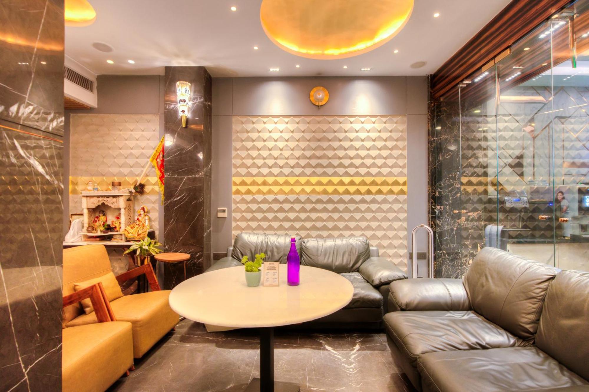 Empire Suites, New Delhi Exterior photo